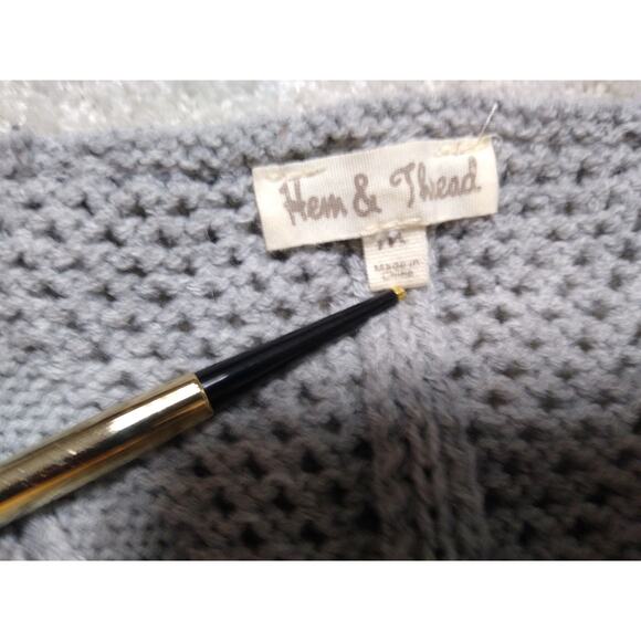 Hem & Thread Size M Gray Sweater - Picture 3 of 6
